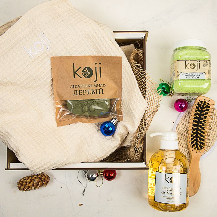 Подарунковий набір косметики KOJI 002