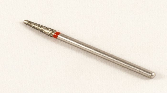 Фреза алмазная Конус,диаметр-2,5 мм,(красная насечка)