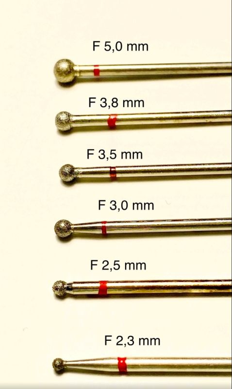 Фреза алмазная  Шарик  ,диаметр-  1,9 мм,(  красная насечка)