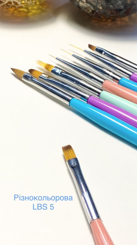 Пензель кольоровий LBS 5 для моделювання нігтів гелем квадратний