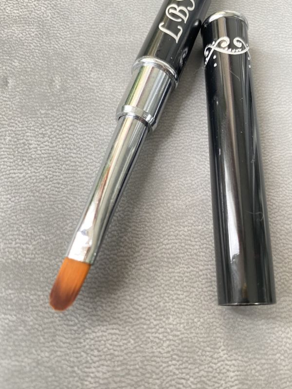 Двусторонняя кисточка- шпатель LBS  для полигеля