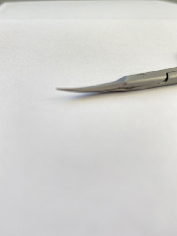 Маникюрные ножницы для кутикулы LBS 22 мм